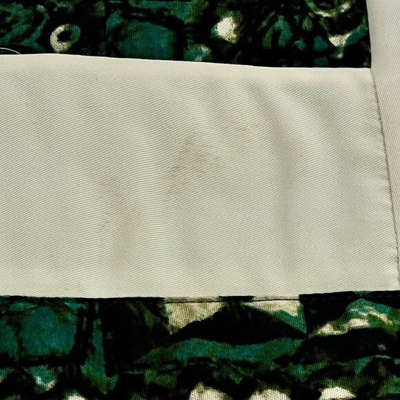 Handmade Green and White Patchwork Quilt Throw Geometric Pattern 38" x 54" - Picture 14 of 16